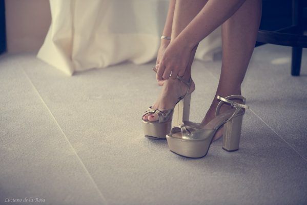Los zapatos de la novia